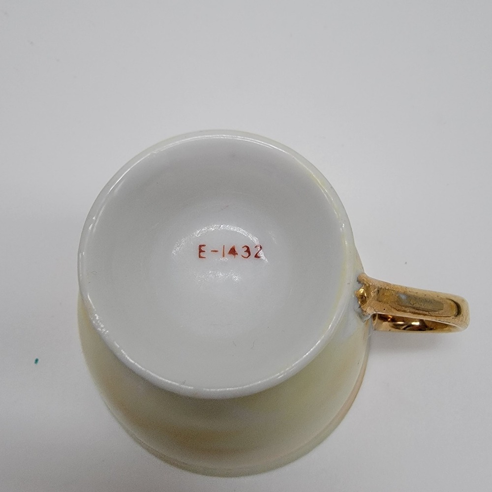 Vtg Enesco Floral Pedestal Cup & Saucer Set Gold Trim Accents Hand Painted E1432 - Picture 8 of 13